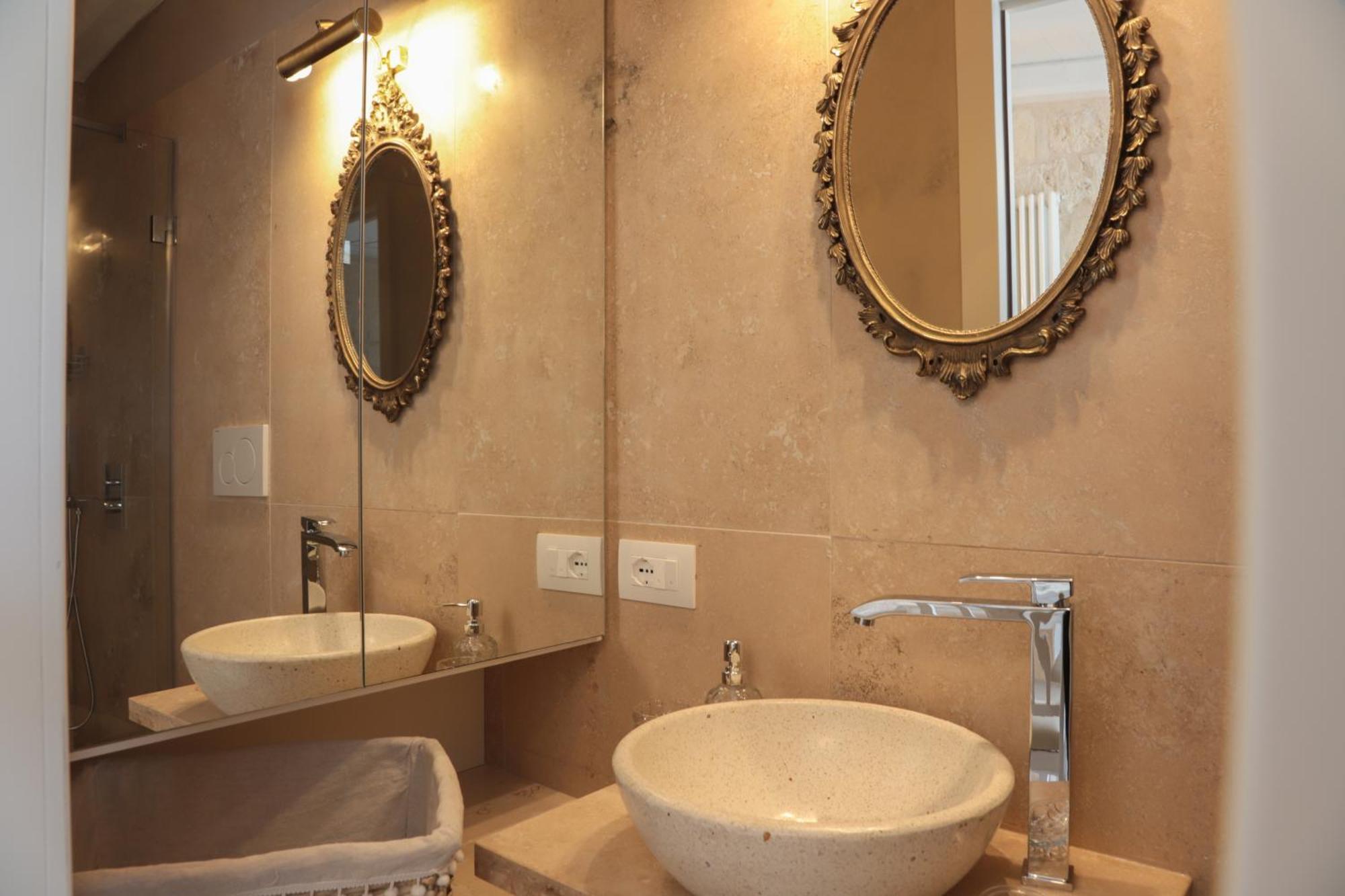 Palazzo Stapane Home Suite 9 - Luxury Living Monopoli Exterior photo