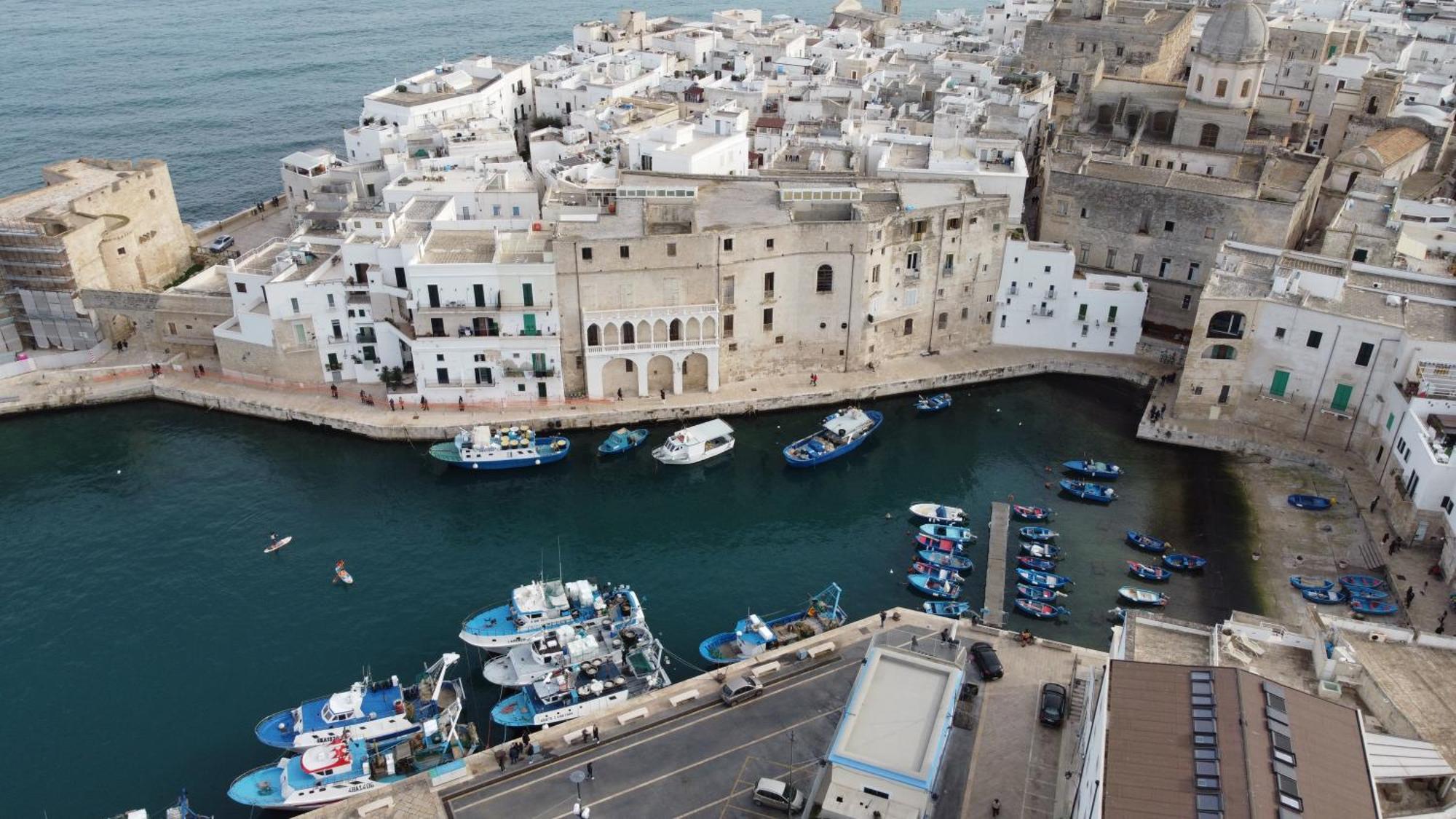 Palazzo Stapane Home Suite 9 - Luxury Living Monopoli Exterior photo