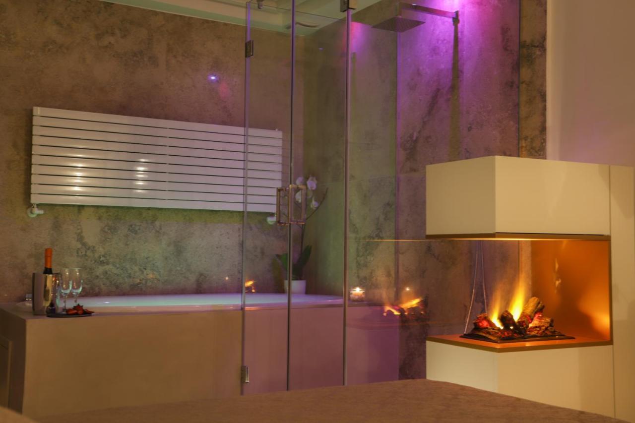 Palazzo Stapane Home Suite 9 - Luxury Living Monopoli Exterior photo